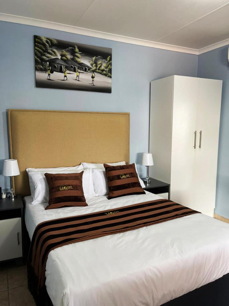 La-Nuel Guest Lodge Boksburg Zewnętrze zdjęcie