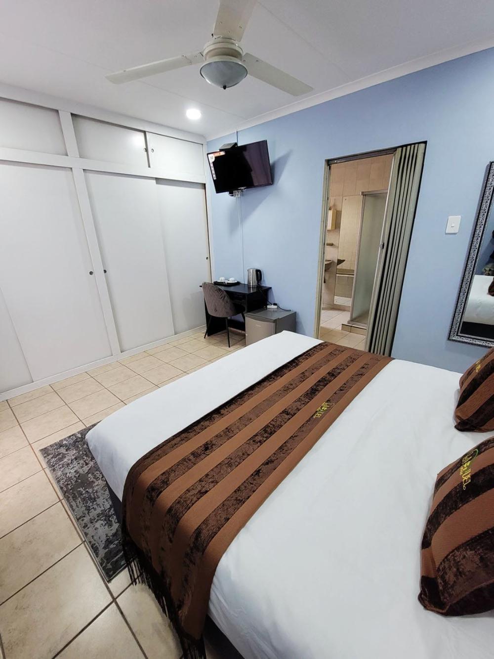 La-Nuel Guest Lodge Boksburg Zewnętrze zdjęcie